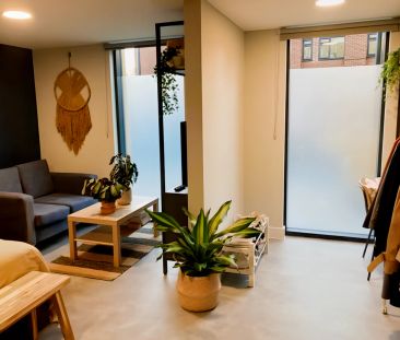 Premium 3 Bed Duplex Apartment - Photo 1