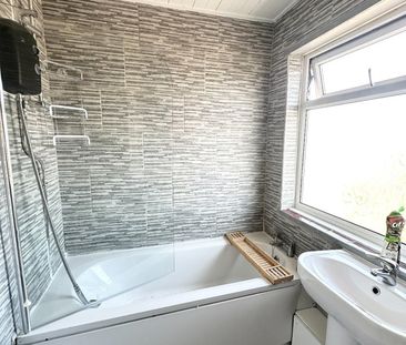 3 Bed Semi-Detached House, Knutton Road, S5 - Photo 2