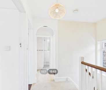 3 bedroom property to rent - Photo 2