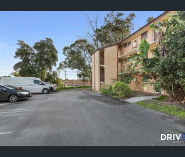 20/67 Lester Drive, Thornlie, WA 6108 - Photo 3