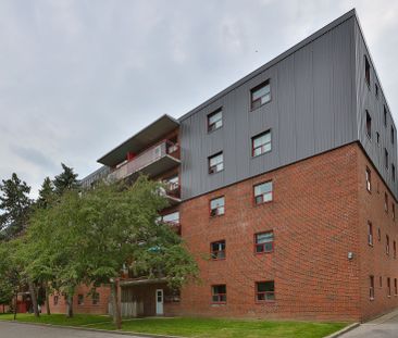For Lease - 888 Glen Street Unit# 425, Oshawa, Ontario - Photo 1