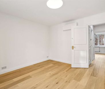 A lovely unfurnished house near to Holland Park - Photo 5