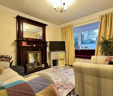 3 bedroom semi-detached house to rent - Photo 5