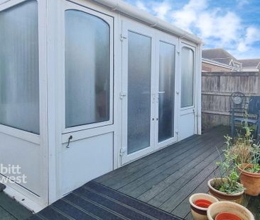 3 bedroom detached bungalow to rent - Photo 2