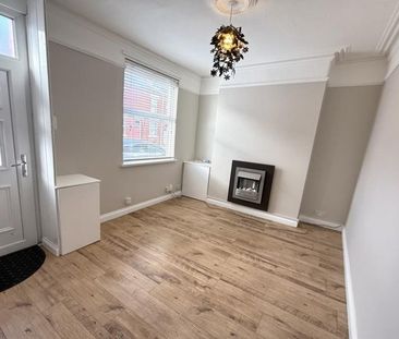 2 Bedroom Terraced To Let - Photo 1