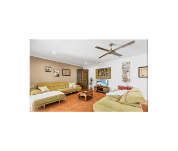 COASTAL FAMILY HOME - Photo 2