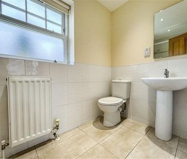 3 bedroom detached house to rent - Photo 6