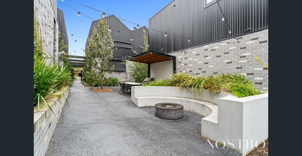 Fabulous Modern Living in a Sensational Reservoir Location ! - Photo 1