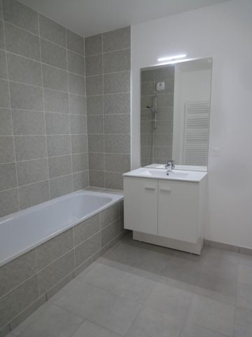 location Appartement T3 DE 64.82m² À REIMS - Photo 5