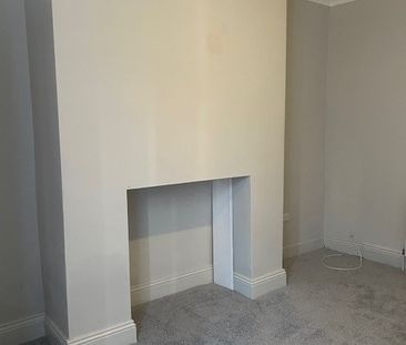 88 Collingwood Street, South Shields - Photo 4