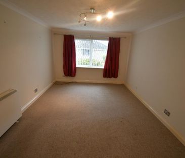 2 bedroom semi-detached bungalow to rent - Photo 1