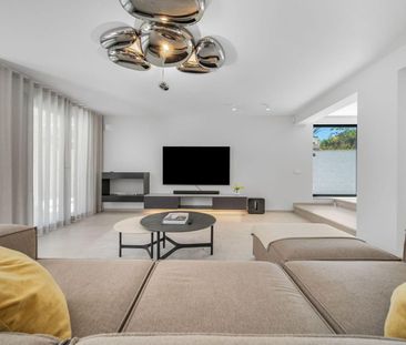 Alquiler Villa en Milla De Oro - Rio Verde Playa, Marbella - Photo 3