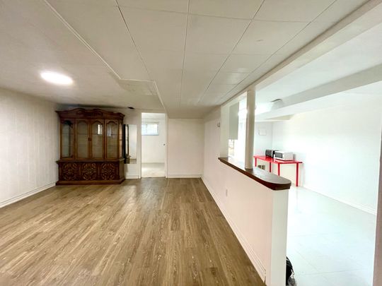 For Lease - 3264 Fieldgate Drive Unit# Bsmt, Mississauga, Ontario - Photo 1