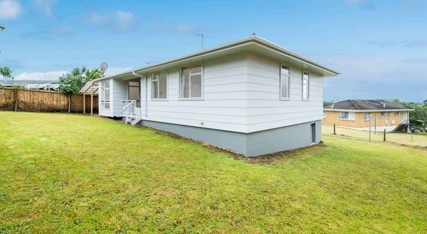 3 bedroom house, Northcote - Photo 1