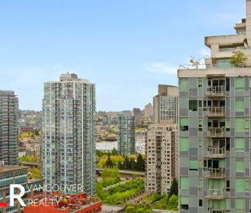 Condo in Downtown Vancouver, BC - Photo 2