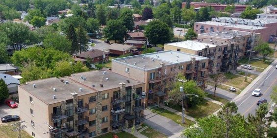 2-bedroom - 22 Boulevard Saint-Elzéar Ouest, Laval - Photo 3