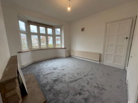 4 bedroom semi-detached house to rent - Photo 3