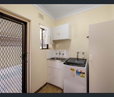 Surprisingly Spacious - Photo 2