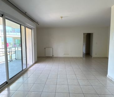 Location Appartement 3 pièces 68m² ST RAMBERT D ALBON 26140 - Photo 2