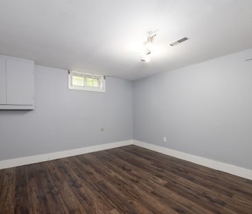 For Lease - 284 Trott Drive Unit# B1, London North, Ontario - Photo 3