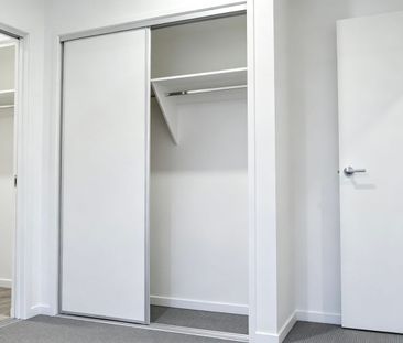Brand New 5-Bedroom Family Home in Chambers Flat - Photo 3
