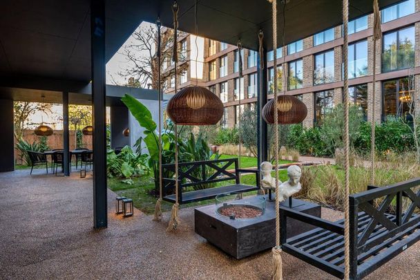 Studio to rent - Photo 1