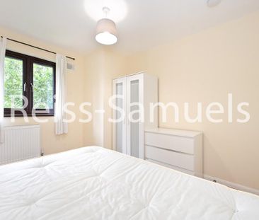 4 bedroom terraced house to rent - Photo 4