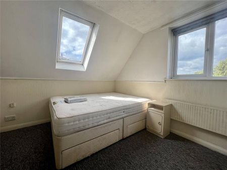 5 bedroom detached house to rent - Photo 5