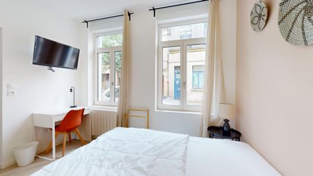 LA PAIX D'UTRECHT G Colocation 5 chambres à Lille - Photo 2