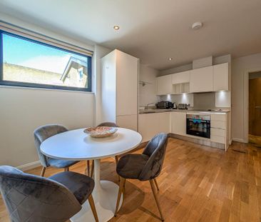 2 bedroom flat to rent - Photo 6