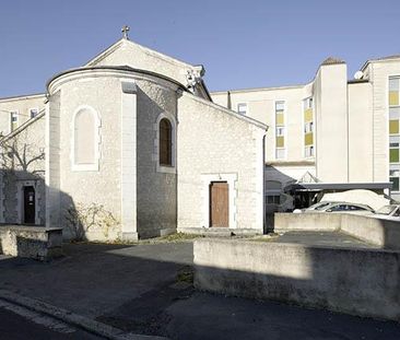 Location d'un appartement séjour,3 chambres, salon - Photo 1