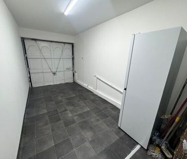 SherwoodRoad, BIRMINGHAM - Photo 4