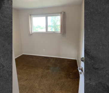 Large main floor suite in Sutherland - Photo 2 | Rentumo
