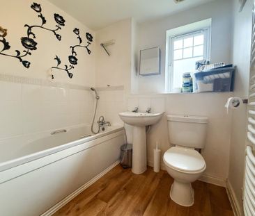 2 bedroom apartment to rent - Photo 6