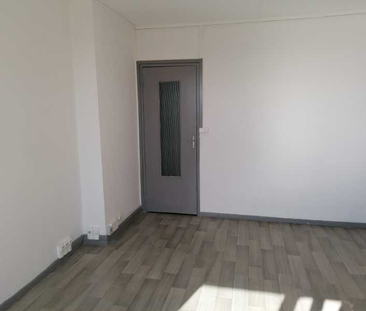 Location : Appartement 3 pièces 57 m2 – GRAND CHARMONT - Photo 6