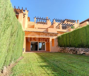 South-facing townhouse with sea views, private garden and rooftop s... - Photo 4
