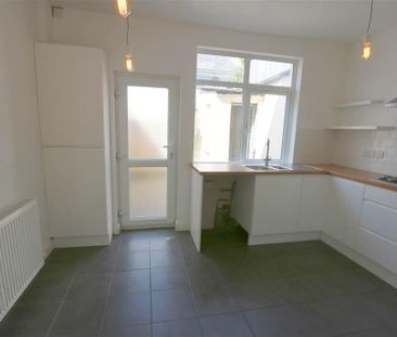 37 Castlereagh Parade, Belfast, BT5 5GT - Photo 5