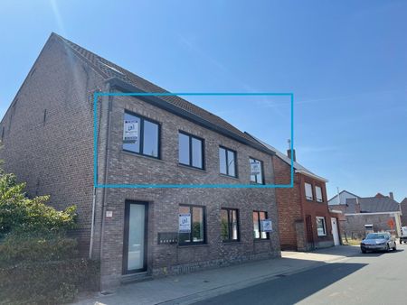 Prachtig appartement op de 1ste verdieping te huur nabij dorpskern - Photo 4