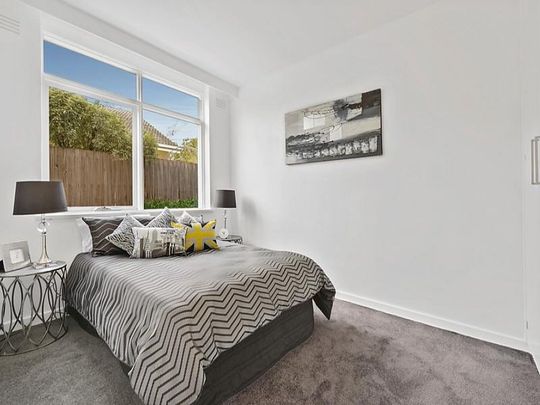 2/62 Walpole Street, Kew VIC 3101 - Photo 1