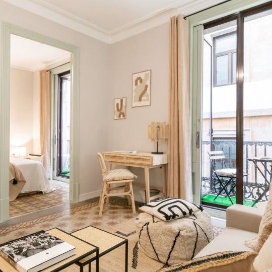 barcelona, Catalonia 08002 - Photo 1