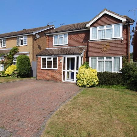 Abbey Gardens, Canterbury, CT2 7EU, Kent - Photo 4