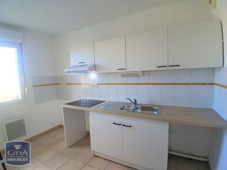 Location Appartement 3 pièces 63m² LEZIGNAN CORBIERES 11200 - Photo 3