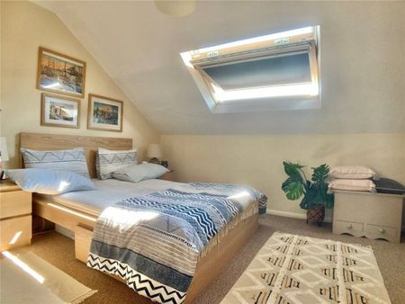 Cedar Court Road, Cheltenham, GL53 - Photo 4