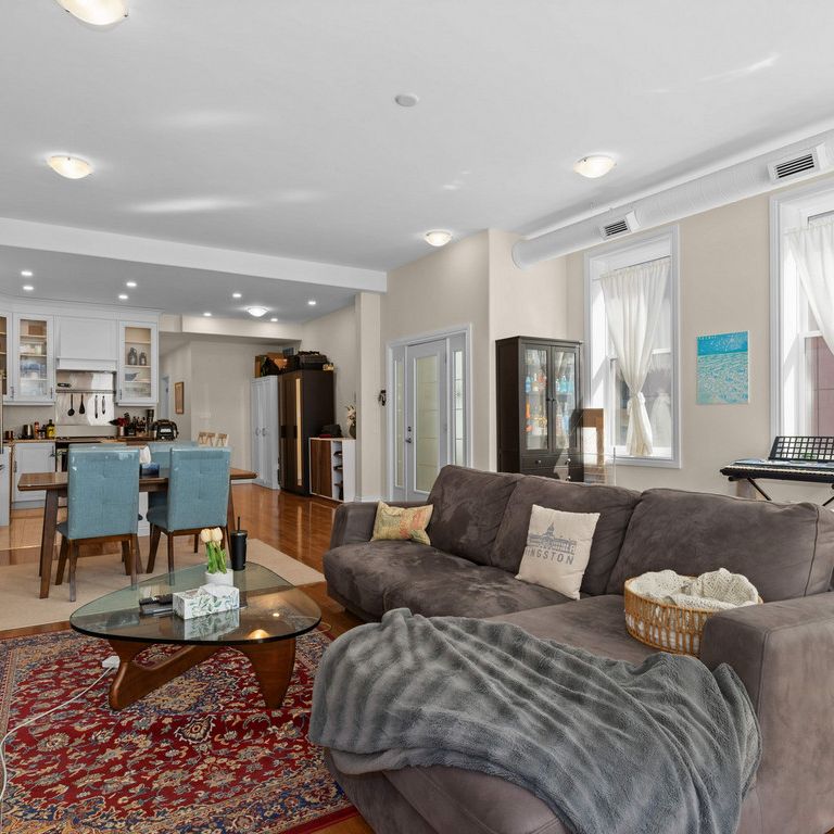 181 Sydenham Street - Photo 1