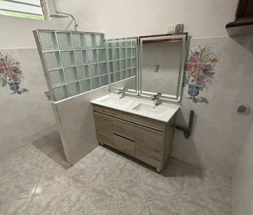 Maison à louer 5 pièces • 108,65 m2 Cayenne - Photo 5