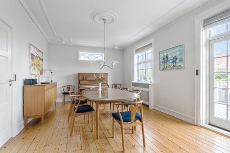 Smuk villa i Gentofte med eventyrlig have - Photo 4