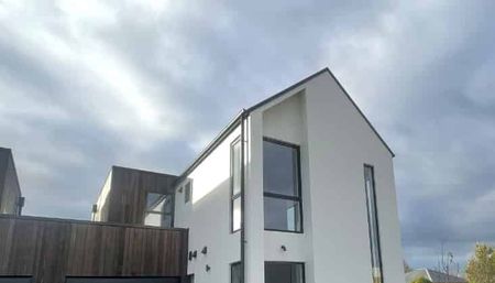 Brand New Architecturally Designed Townhouse in Prime Riccarton Location - Photo 5