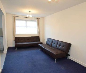 Scott Road, Edgware, HA8 - Photo 1