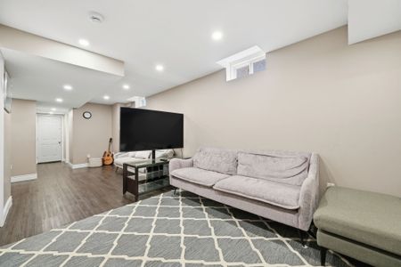 For Lease - 1209 Mary Lou Street, Innisfil, Ontario - Photo 4