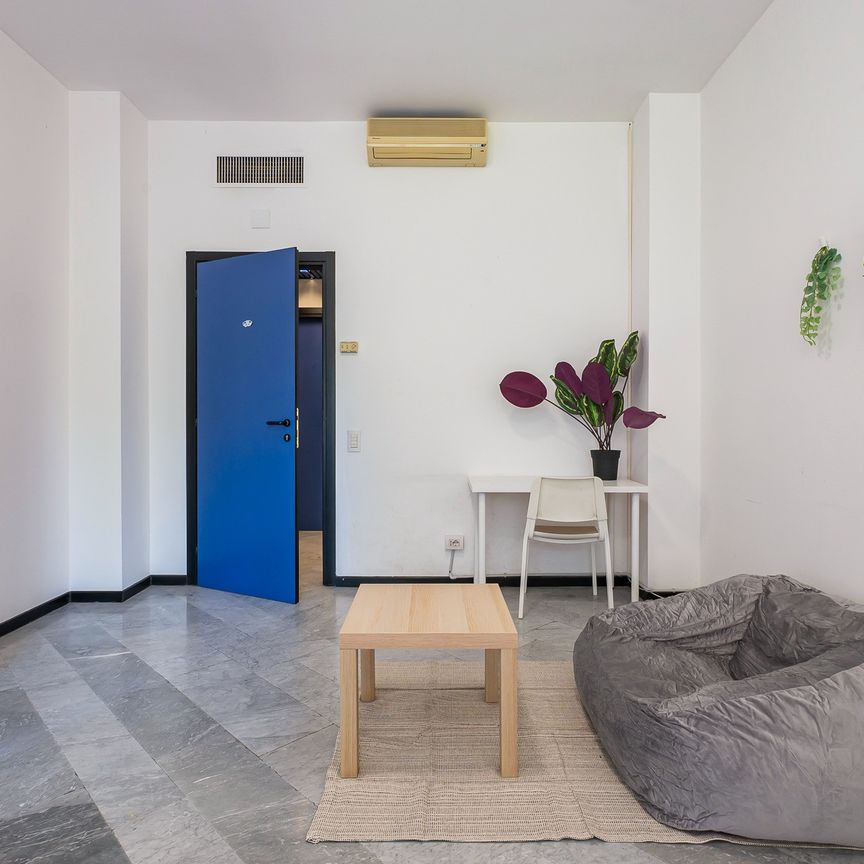 Stanza singola in Via Palmanova, Milano - Photo 1